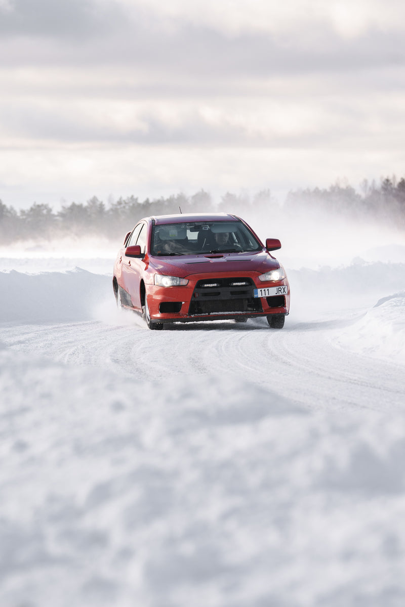 PERFORMS IN THE EXTREMES.